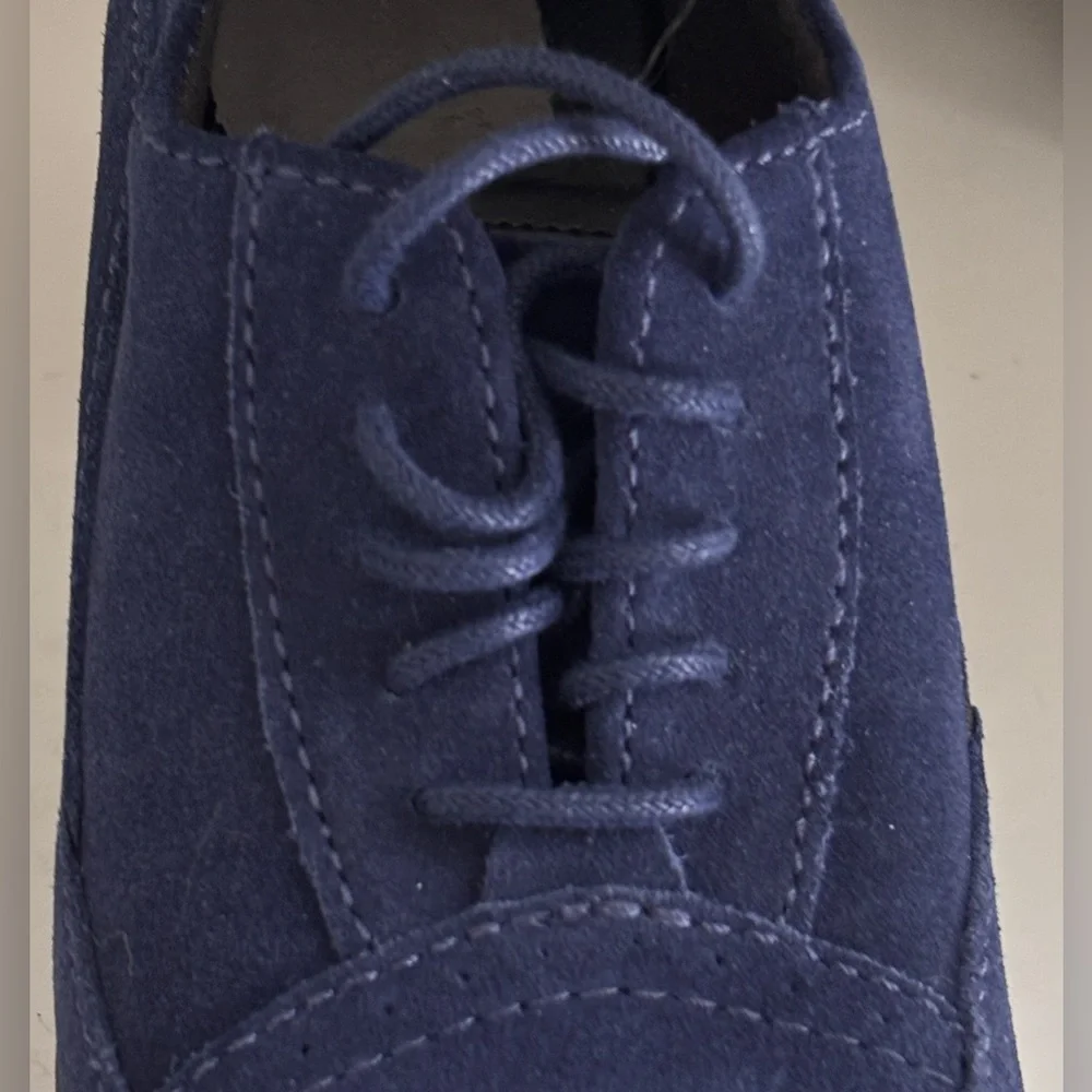 Clark’s Bendable’s Navy Blue faux suede heeled oxfords 8 - Picture 7 of 11